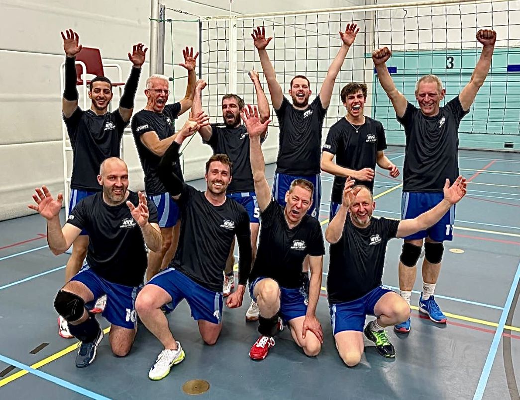 Heren 2 kampioen van 2e klasse