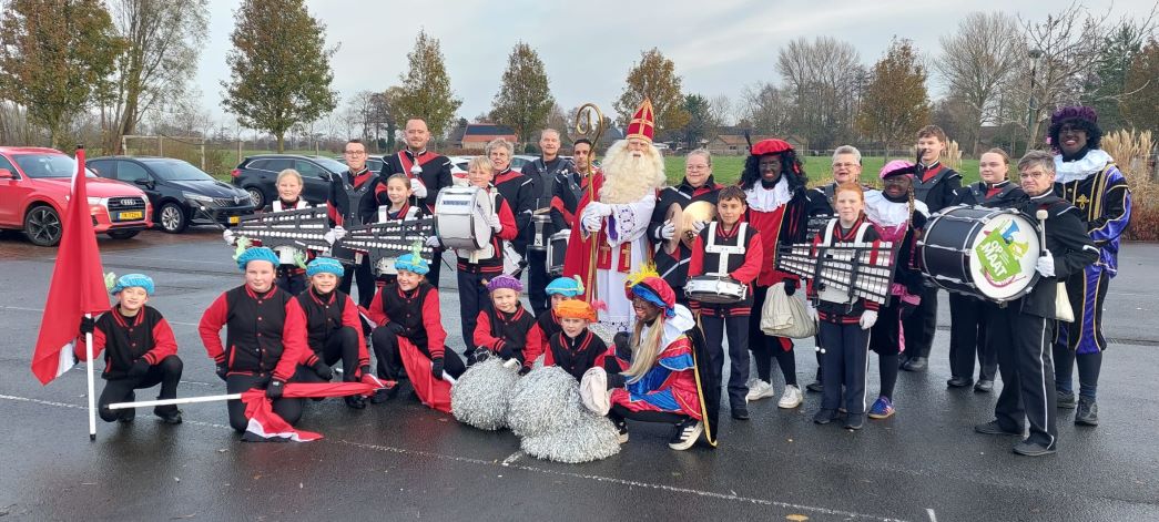 Sinterklaasintocht met Opmaat Engelum en Berlikum 22112025 JWXE8590 (002)