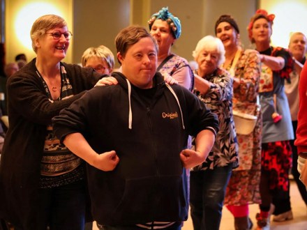 Gezellige Harlinger muziekmiddag in Milûk