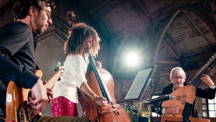 James Oesi Trio live in Harlingen