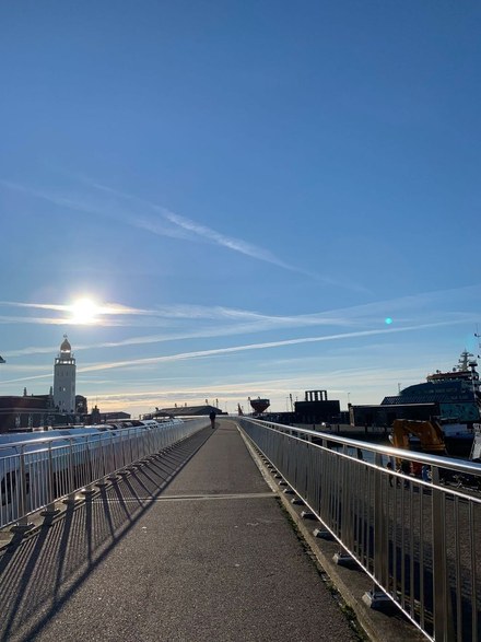 Samen wandelen in Harlingen tegen de donkere dagen