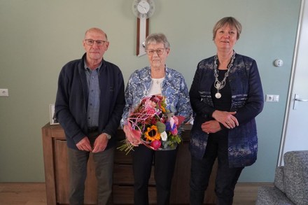 Diamanten huwelijk voor Annie Kooiker en Henk Metz