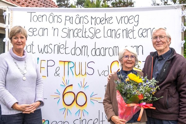 Zestigjarig huwelijk voor echtpaar Van der Gaast-Metselaar