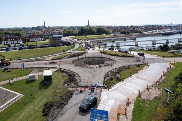 Aanleg nieuwe rotonde Zuidwalweg – Nieuwe Vissershaven