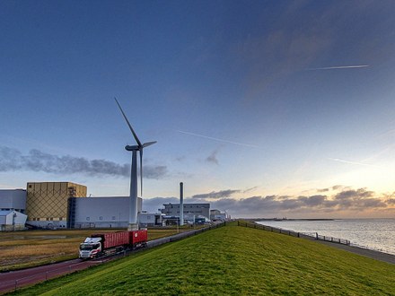 Afvaloven overschrijdt rookgassennorm – provincie dreigt met boete