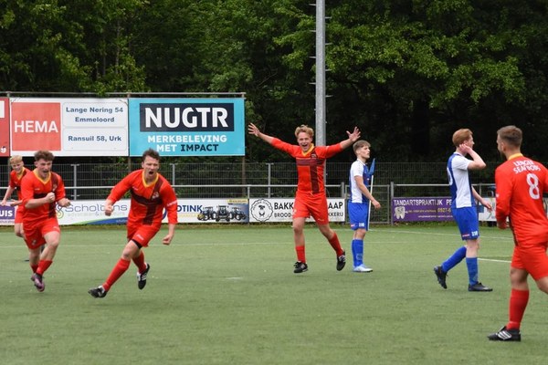 Belangrijke punten voor fc Harlingen en mijlpaal voor Remko Zandberg