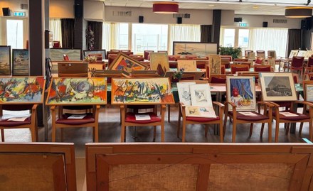 Bewoners centraal tijdens bijzondere verkoopdag schilderijen Almenum