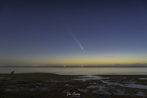 Tsuchinshan-Atlas boven Harlingen