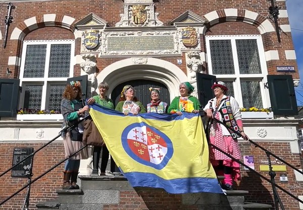 De Harlinger Huusvrouwen nimme wraak