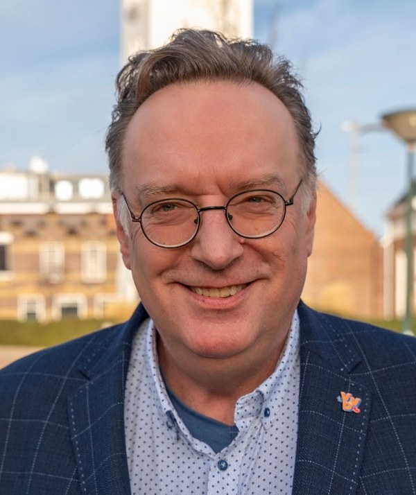 De VVD stelt voor: Kandidaat #10 en kandidaat wethouder: Paul Schoute