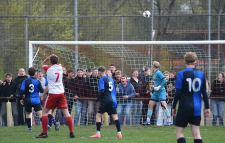 Dure fout beslist topper tussen Renado en fc Harlingen