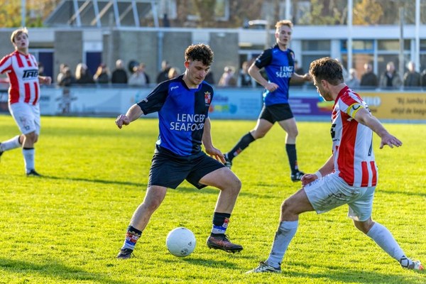 Fc Harlingen en De Blesse houden elkaar in evenwicht