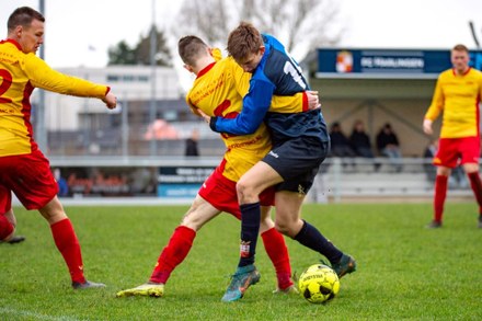 Fc Harlingen en Oosterlittens in evenwicht na boeiende wedstrijd