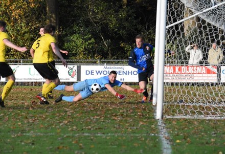 Fc Harlingen knokt zich na zwakke start langs Makkinga