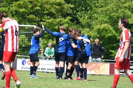 Fc Harlingen promoveert naar de derde klasse!