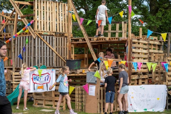 Feestelijke derde dag van Spijkerstad vol creativiteit en plezier