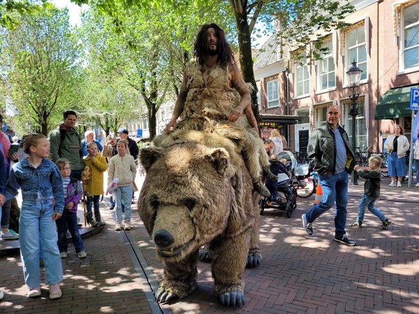 Gezellige drukte op Straatfestival Harlingen