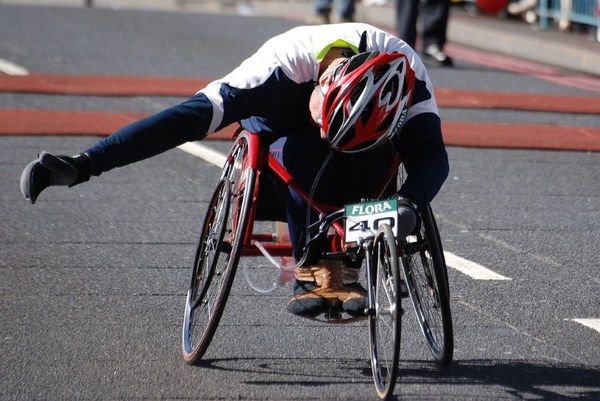 Gratis sporthulpmiddelen uitproberen met Uniek Sporten Uitleen