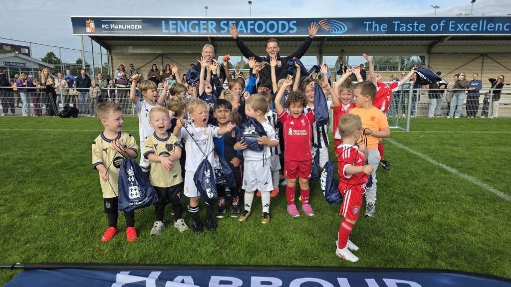 Harbour League trapt feestelijk af