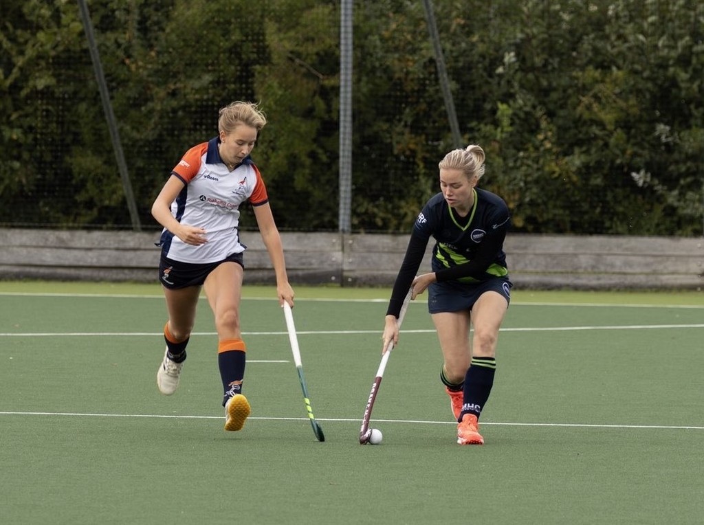 Harlingen Dames 1 pakt drie punten in Drachten
