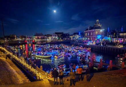 Harlingen Ongeschut schittert door de stad