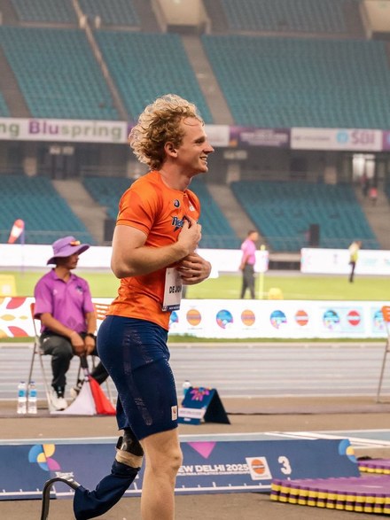 Harlinger Joël de Jong grijpt wereldtitel verspringen