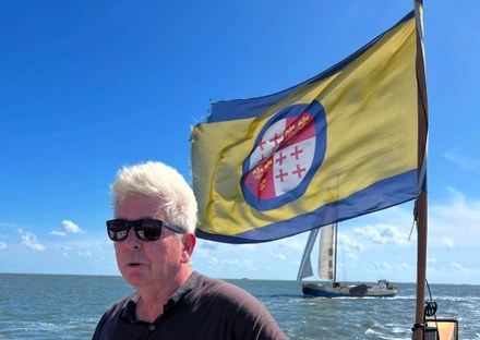 Havens krijgen kleur met een vlaggenactie voor de Bruine Vloot