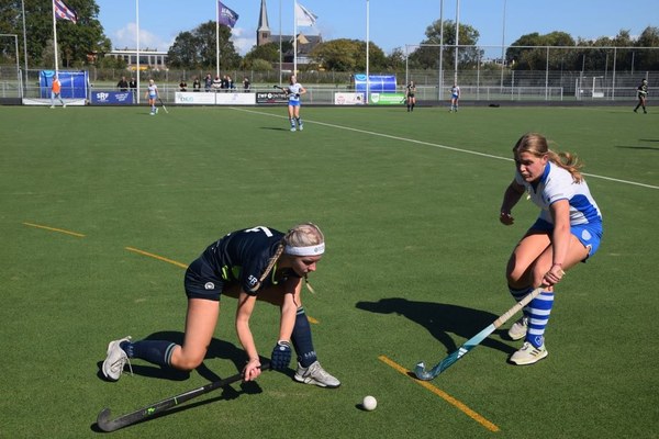 HMHC-Dames 1 begint met pech aan het seizoen