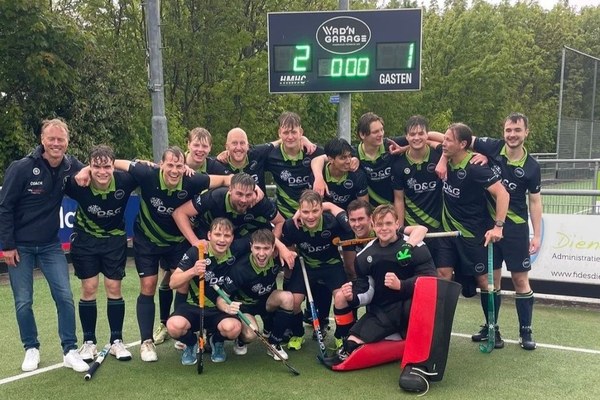 HMHC Heren weten de ongeslagen thuisreeks door te zetten