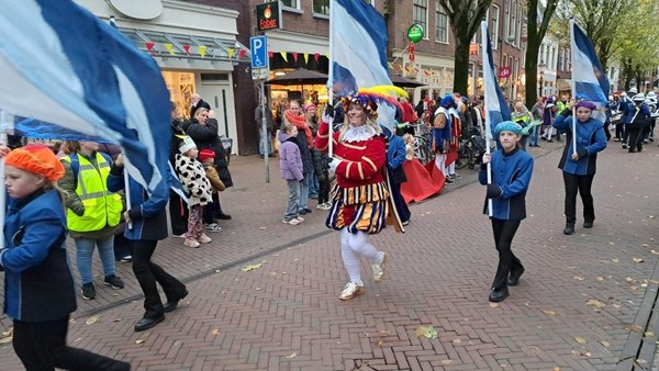 Hosanna eindigt jubileumjaar met Sinterklaas