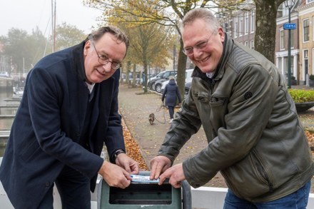 Houd je omgeving netjes en denk mee over de juiste locaties van afvalbakken