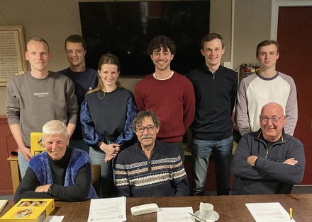 Jong en nieuw elan in kaatsbestuur ‘de Helfrichs’ in Kimswerd