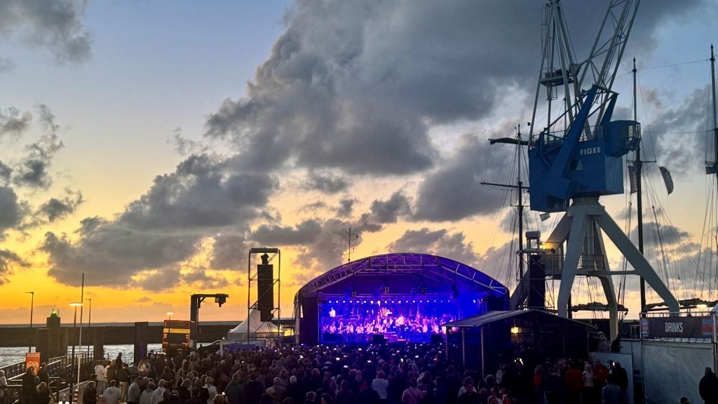 Openingsconcert Sail Harlingen: 'De hemel kleurde goud'