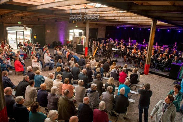 Orkest Nederlandse Douane weer te zien en horen tijdens Visserijdagen 2023