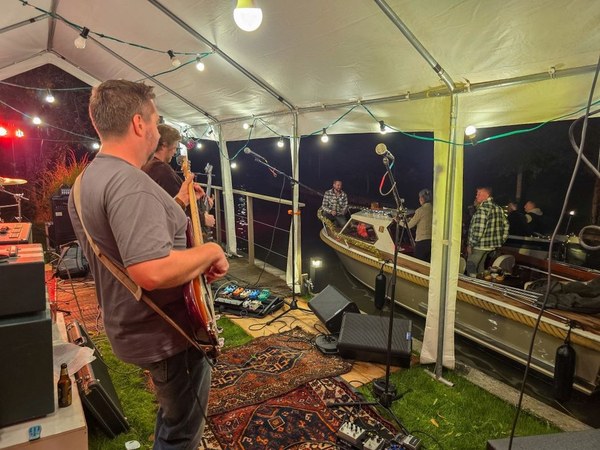 Oud-Harlingers The Woods staan 9 januari in Neushoorn