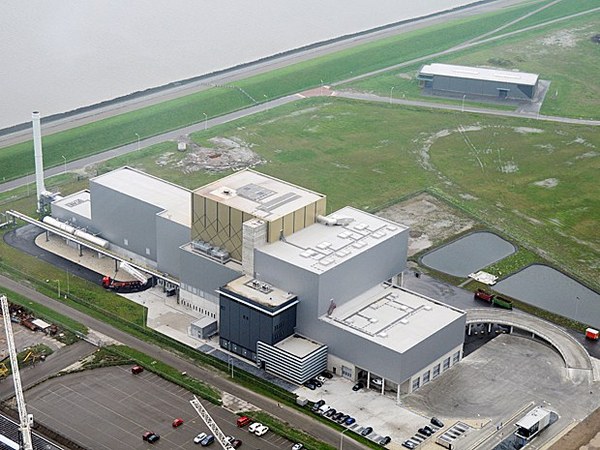 REC beschuldigd van misleidende informatie over uitstoot: nieuwe gegevens tonen hogere uitstoot dan eerder gemeld