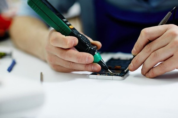 Repair Café nu geopend en succesvol van start