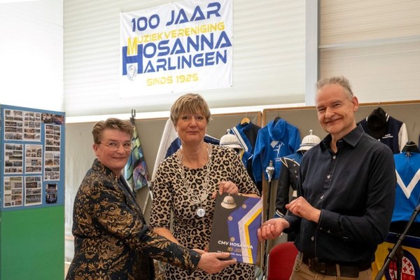 Steun CMV Hosanna en koop het Jubileumboek!