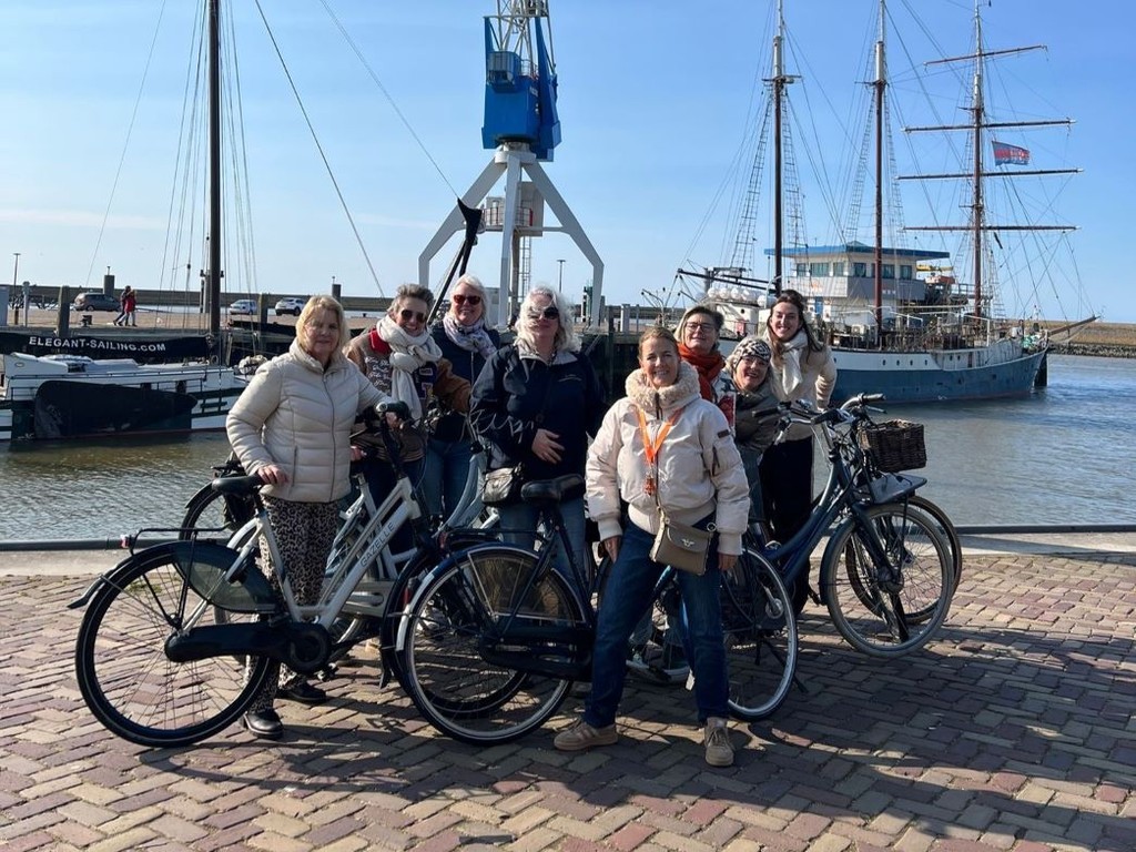 Van Station tot Singel: Vrouwen Fietsen voor een Veiliger Harlingen