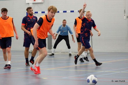 Van Stee Offshore zaalvoetbal competitie 27-09-2024