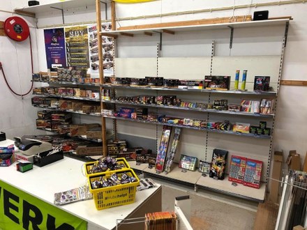 Verkoop vuurwerk van start bij Hubo Faber