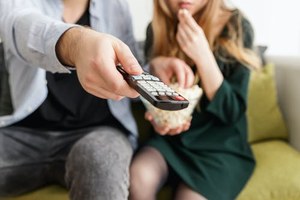 Waarom kijken meer mensen tv op computers?