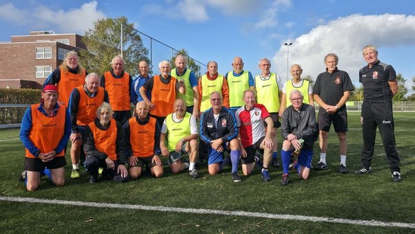 Walking Footballers fc Harlingen succesvol op FC Burgum Old Stars toernooi