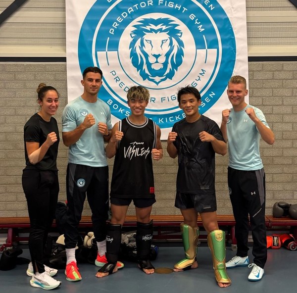 Wereldkampioenen kickboksen uit Japan te gast bij Predator Fight Gym in Harlingen