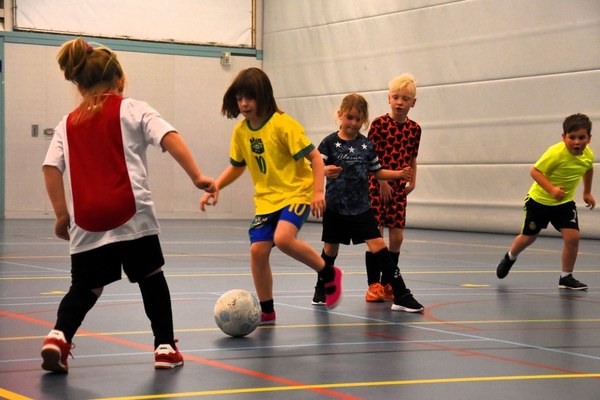 Zaaltrainingen jongste jeugd fc Harlingen!