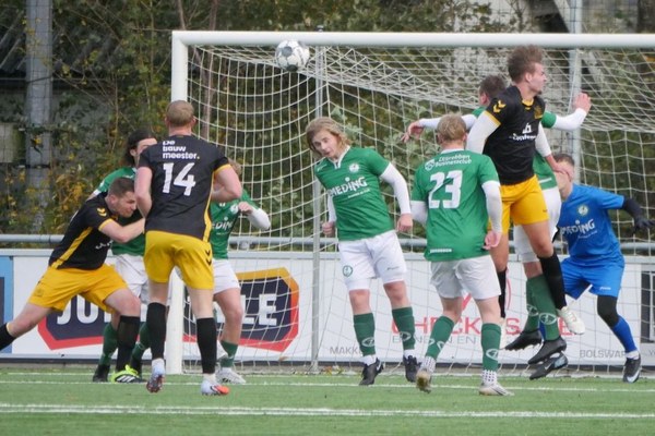 Zeerobben overleeft alles-of-niets offensief Bolsward